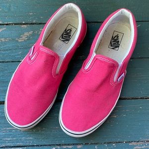 🦩VANS hot pink slip ons. Women’s size 7 Mens size 5.5z Great condition.